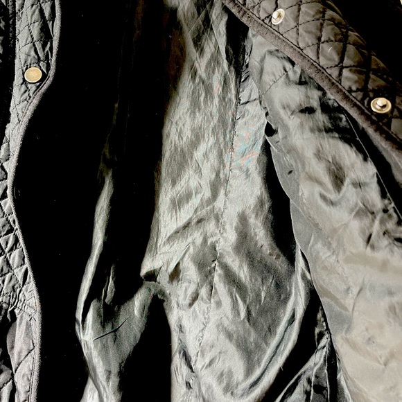 (2 for $20) Stylish quilted black jacket. Size 8 - Picture 9 of 9